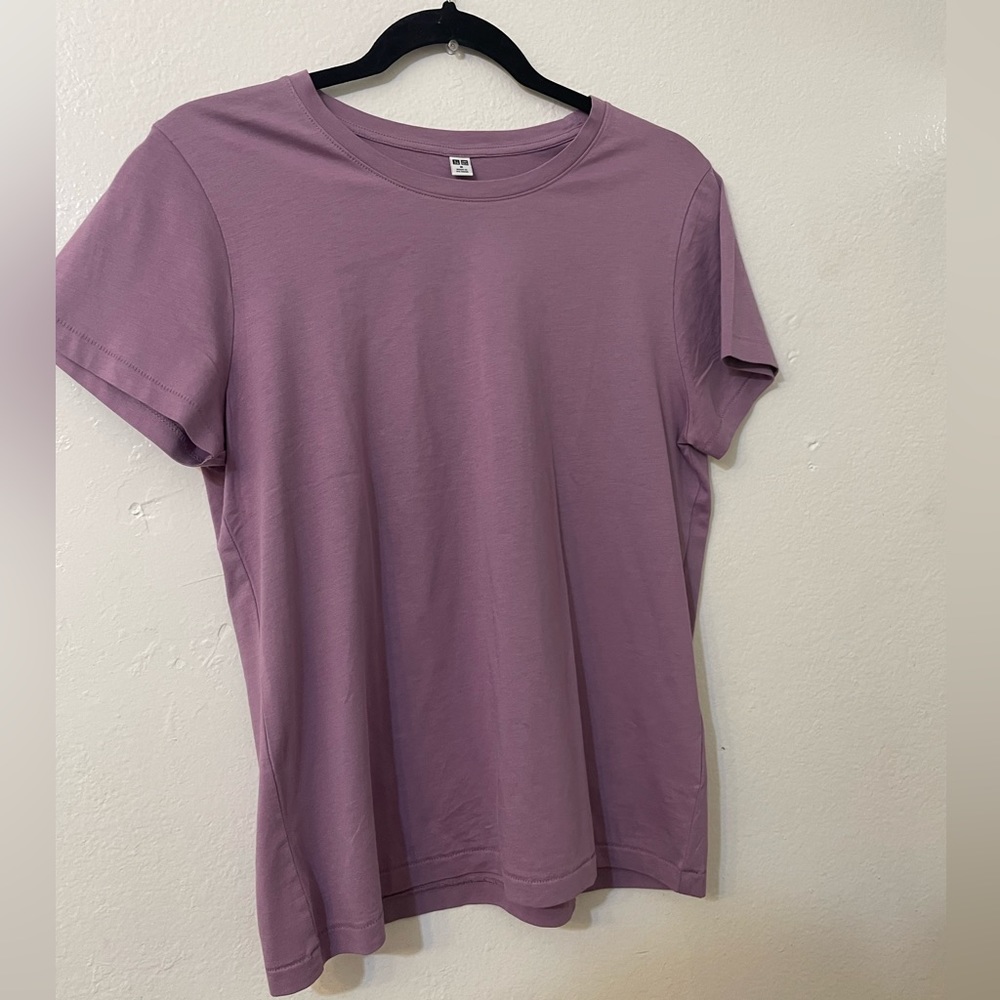 🌺Cute Purple T-shirt💜